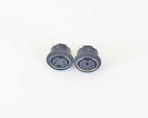 連接器是什么？