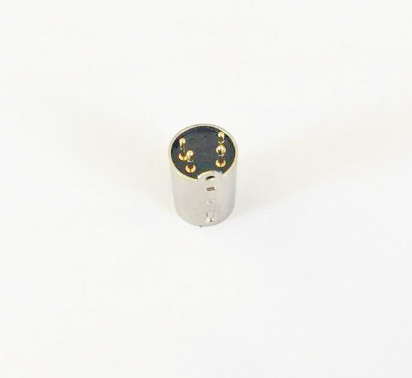 DC插頭在電子產(chǎn)品中有哪些重要應(yīng)用？